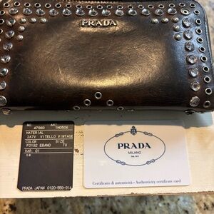 Prada Authentic Vitello Vintage Wallet
